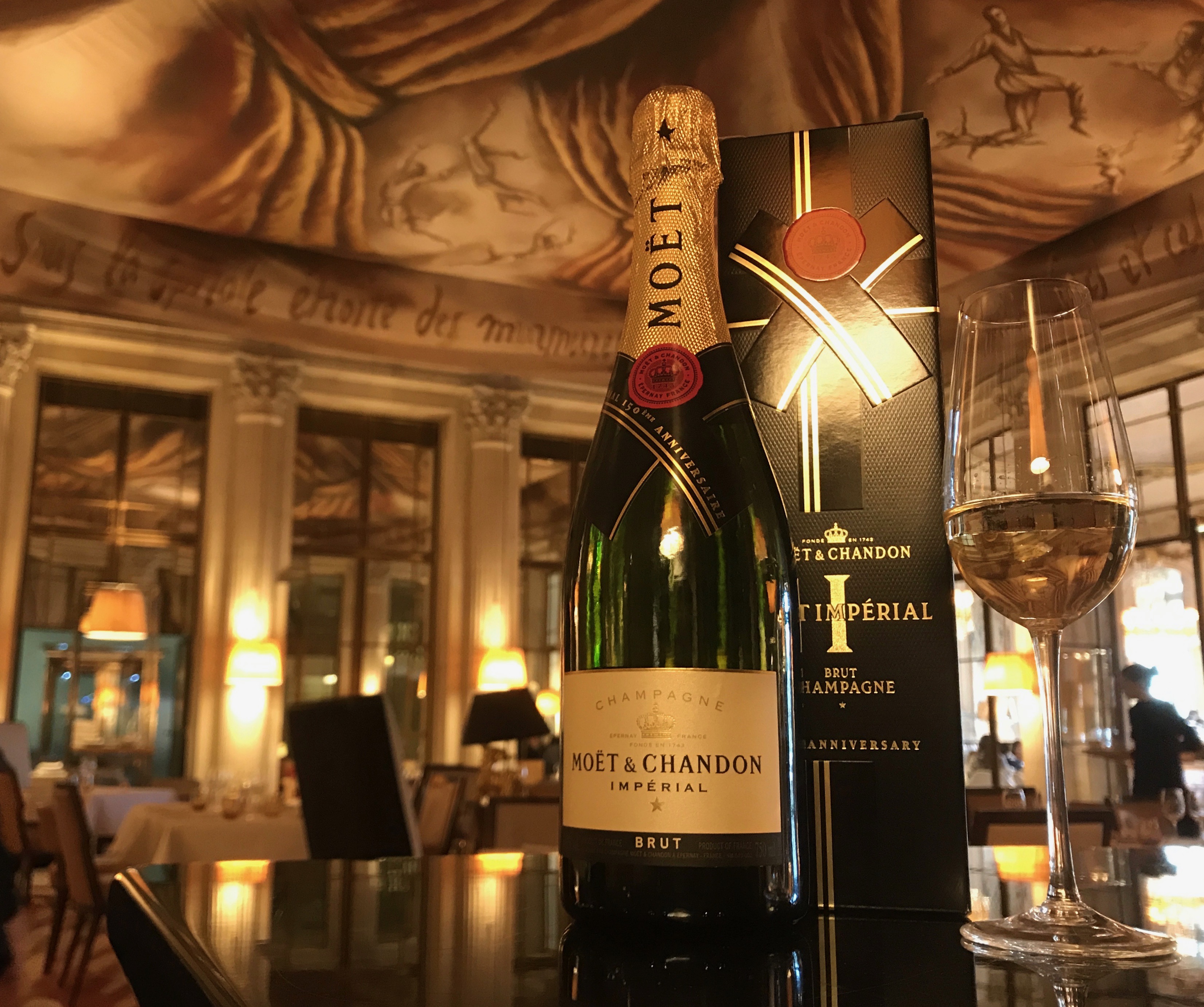 Champagne Tasting Un Programme Imperial Pour L Anniversaire De Moet Champagne Tasting Un Programme Imperial Pour L Anniversaire De Moet Terre De Vins