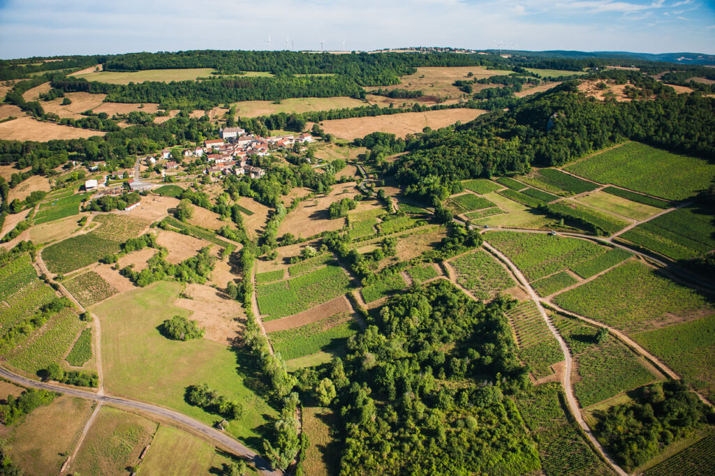 Vignobles des Hautes Côtes de Nuits et de Beaune vues de haut