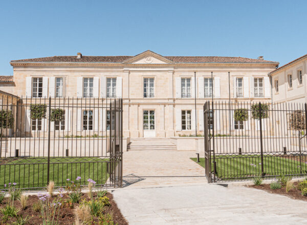 Façade du château Grand-Puy Ducasse, 5ème Grand Cru Classé de Pauillac