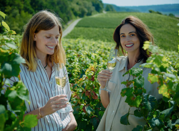 Constance Jablonski et Maggie Ferejean-Taittinger, fondatrices de French Bloom ©DR