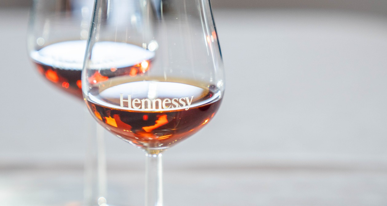 Environ 500 à 600 salariés de la maison de cognac Hennessy, filiale de LVMH, ont fait grève mardi