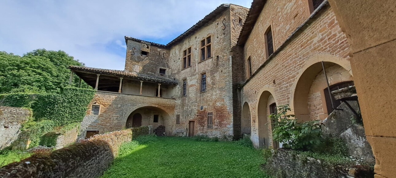 Le château de Vinzelles, nouvelle propriété de Jean d'Arthuys ©DR